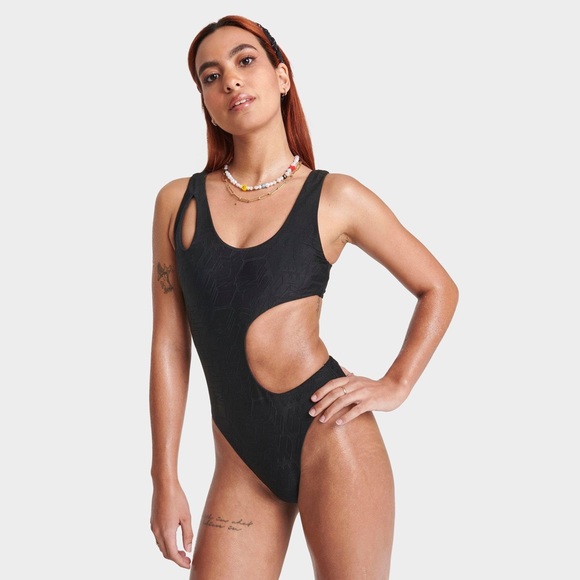 Nike Other - Women's Nike Swim Side Cut-Out One Piece Swimsuit- Size Medium New / Tag